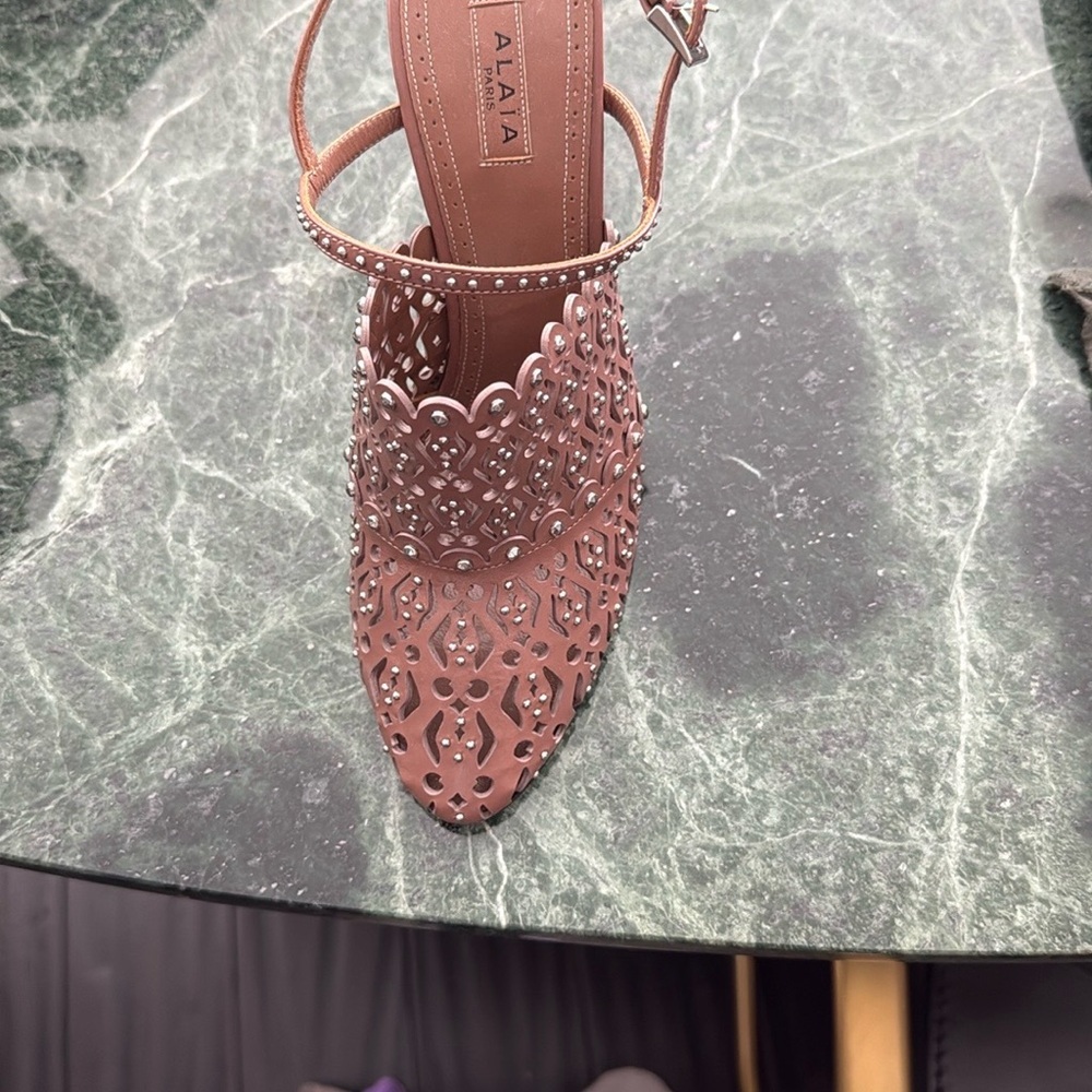 Alaia tan colored laser cut and enbellished heels EXC CONDITION - Picture 10 of 11